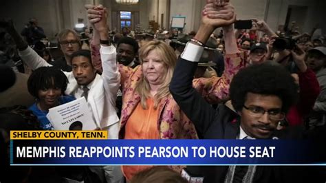 Memphis sends Justin J. Pearson back to the Tennessee House days after GOP lawmakers ousted him